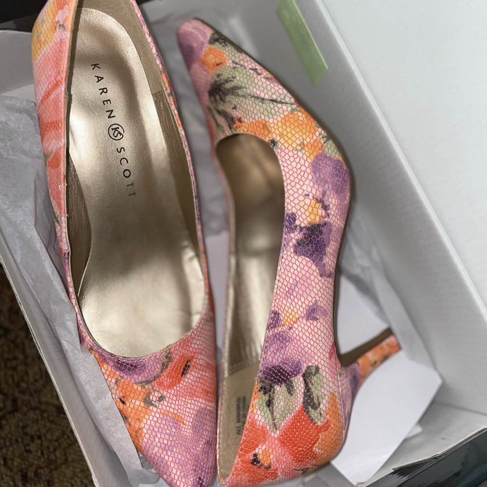 Karen Scott - Clancypkfl Pink Floral heels
